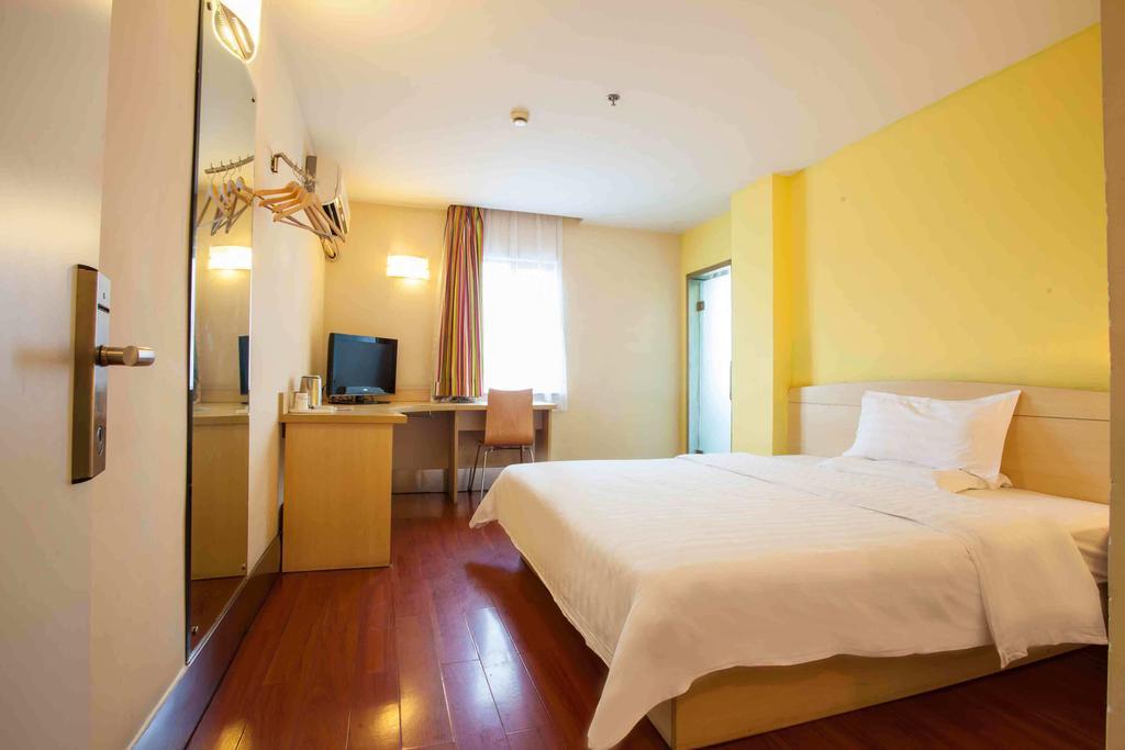 7Days Inn Dongguan Honghuating Branch Room photo